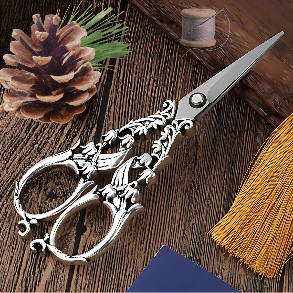 Tulip Garden Vintage Scissors