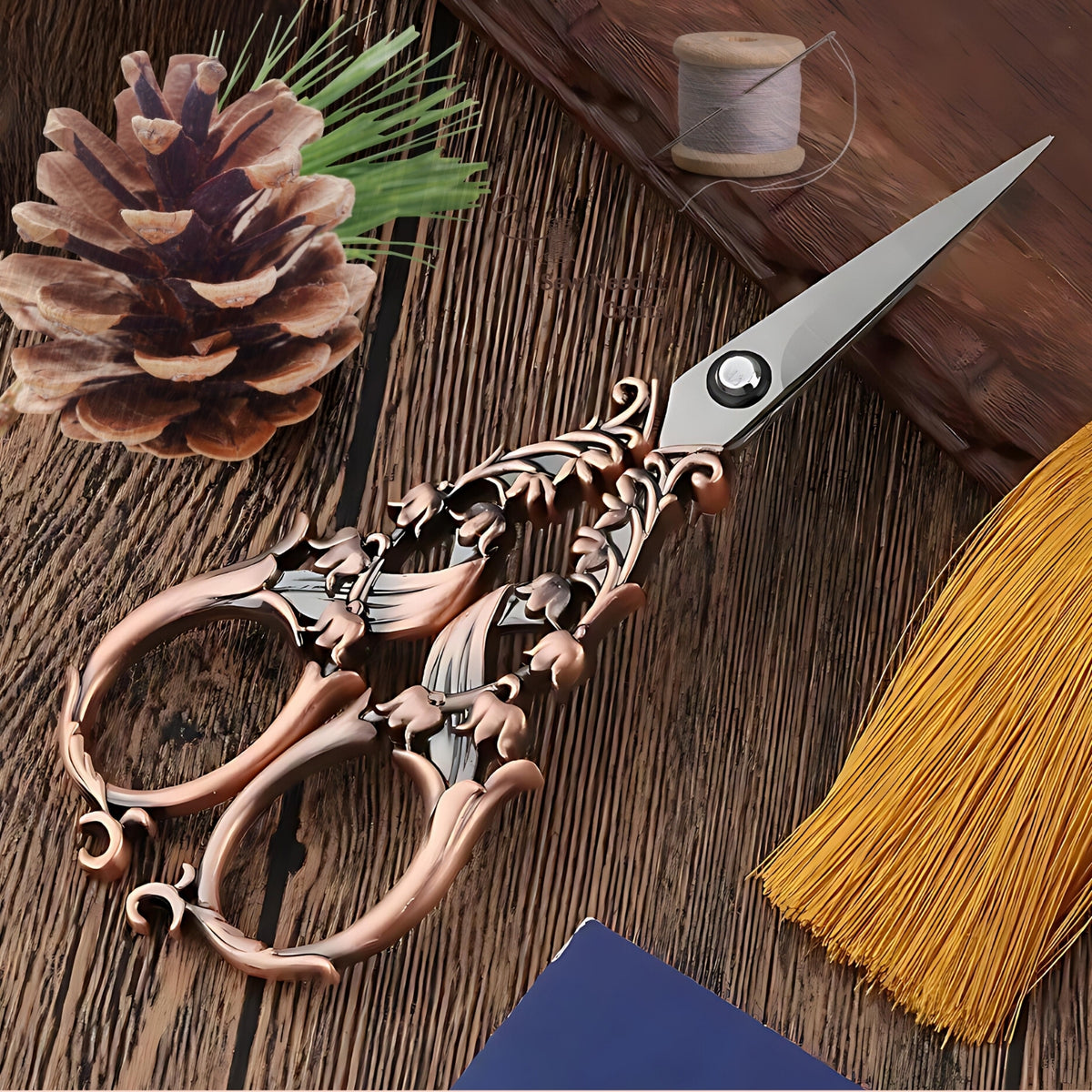 Tulip Garden Vintage Scissors