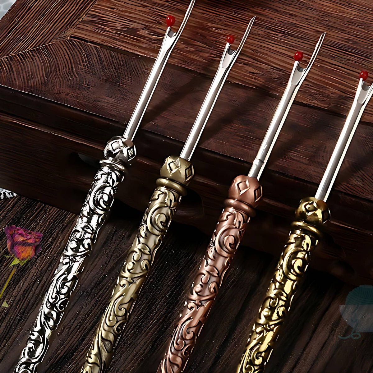 Elegant Metal Engraved Antique Retro Seam Rippers